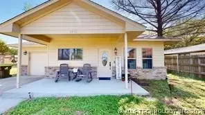 1831 E Oak Hls, Ada, OK 74820
