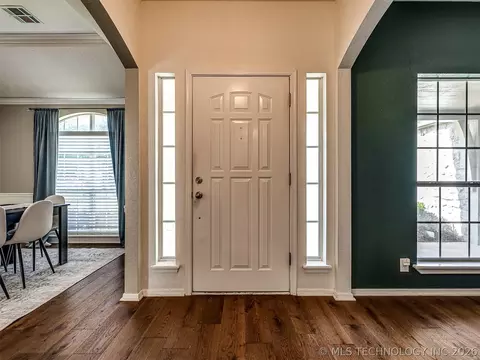 Entry Way - 8535 E 82nd St, Tulsa, OK 74133 photo 1 of 4
