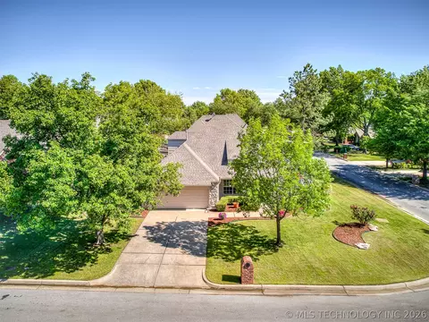 View/Area - 8535 E 82nd St, Tulsa, OK 74133 photo 1 of 5