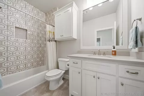 1335 E 36th Pl S, Tulsa, OK 74105 photo 50