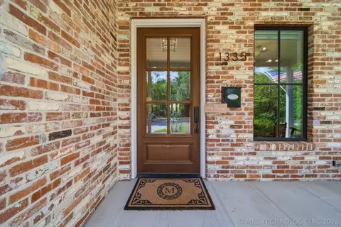 1335 E 36th Pl S, Tulsa, OK 74105 photo 3