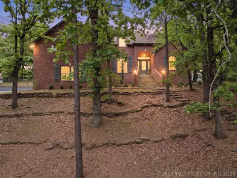 11959 S 18th St, Jenks, OK 74037