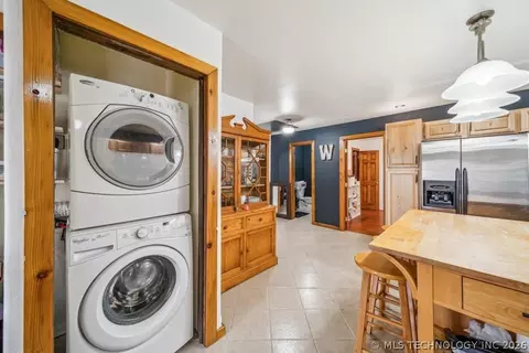 396 Cherokee Ln, Bluejacket, OK 74333 photo 12