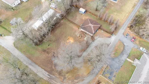 View/Area - 396 Cherokee Ln, Bluejacket, OK 74333 photo 3 of 5