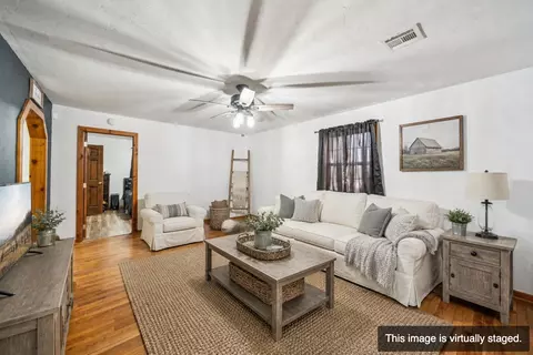 Living - 396 Cherokee Ln, Bluejacket, OK 74333 photo 1 of 2