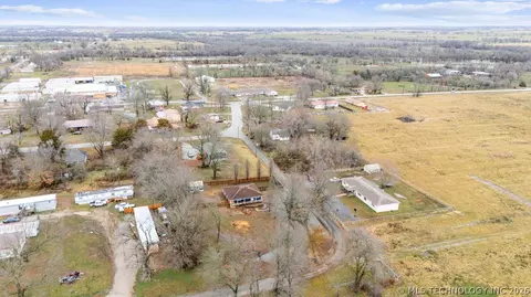 View/Area - 396 Cherokee Ln, Bluejacket, OK 74333 photo 5 of 5
