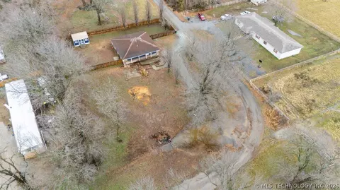 View/Area - 396 Cherokee Ln, Bluejacket, OK 74333 photo 4 of 5