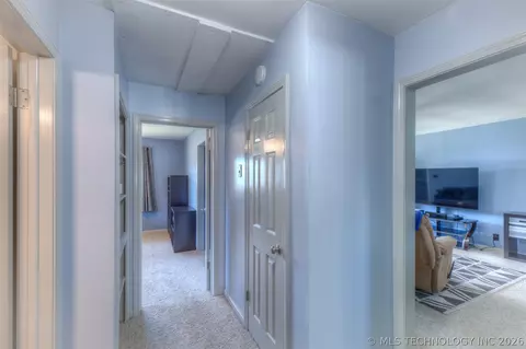 Entry Way - 10107 E 22nd Pl, Tulsa, OK 74129 photo 1 of 1