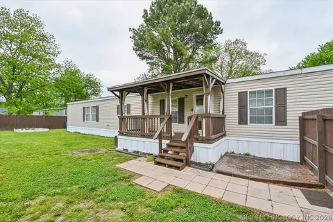 14054 S Zenith St, Glenpool, OK 74033