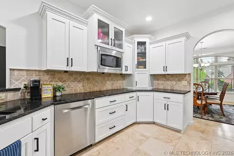 Kitchen - 21192 E 112th St S, Broken Arrow, OK 74014 photo 3 of 7