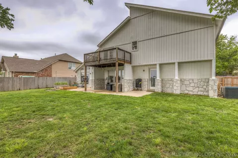 1119 E Dover St, Broken Arrow, OK 74012 photo 59