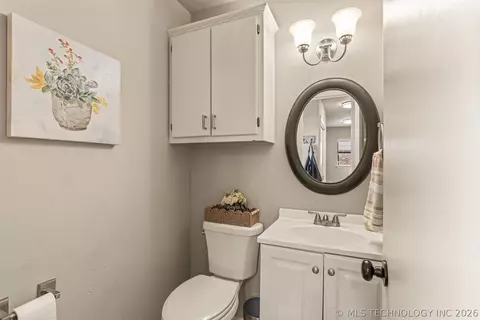 1119 E Dover St, Broken Arrow, OK 74012 photo 46
