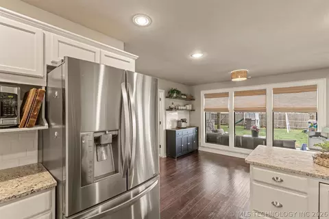 1119 E Dover St, Broken Arrow, OK 74012 photo 41