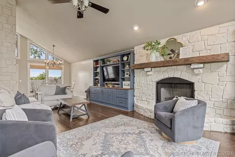 1119 E Dover St, Broken Arrow, OK 74012 photo 29