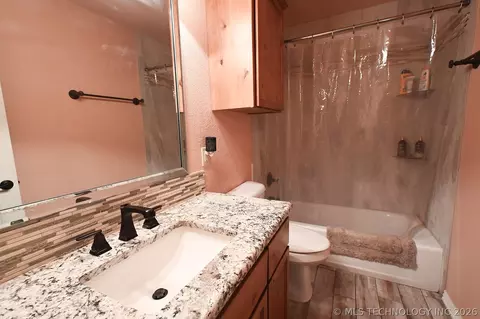 451877 E 958, Vian, OK 74962 photo 27