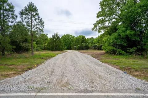 001 W 41st St, Sand Springs, OK 74063