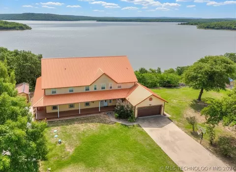332 E Highland Ave, Eufaula, OK 74432