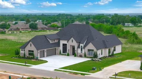 465 W 138th St S, Bixby, OK 74008