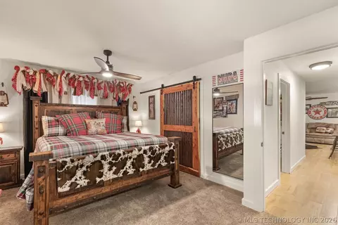 Bedroom - 1019 N 7th St, Jay, OK 74346 photo 1 of 6