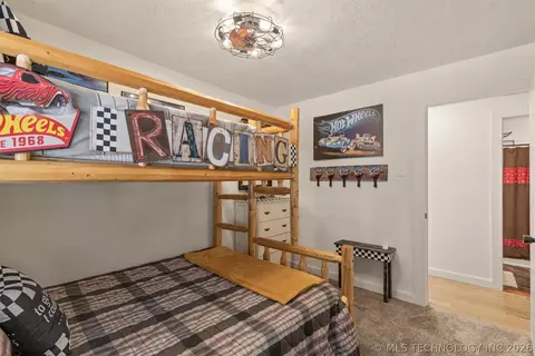 Bedroom - 1019 N 7th St, Jay, OK 74346 photo 6 of 6