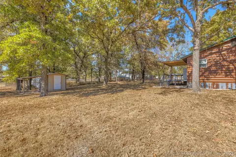 Exterior - 1019 N 7th St, Jay, OK 74346 photo 5 of 11