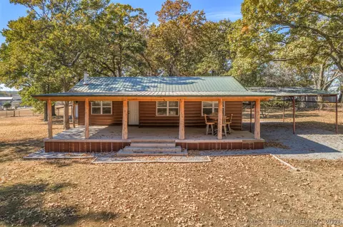 Exterior - 1019 N 7th St, Jay, OK 74346 photo 2 of 11