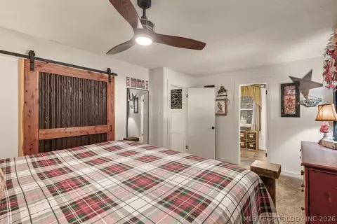 Bedroom - 1019 N 7th St, Jay, OK 74346 photo 3 of 6