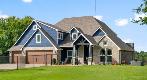 4295 Happy Camp Rd, Beggs, OK 74421