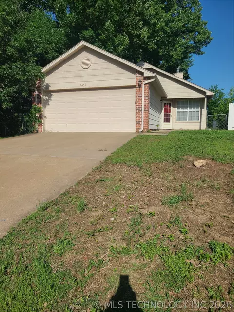 5651 S Xenophon Ave, Tulsa, OK 74107