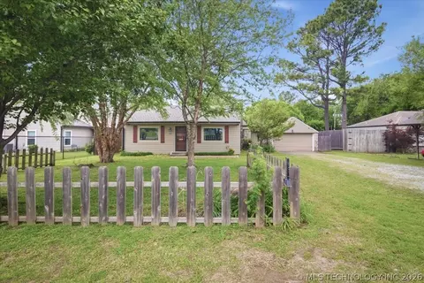 3250 S Fulton Ave, Tulsa, OK 74135