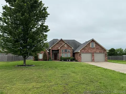 1497 Darlene Ln, Fort Gibson, OK 74434