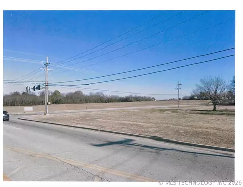 177 Th St, Broken Arrow, OK 74012 photo 5