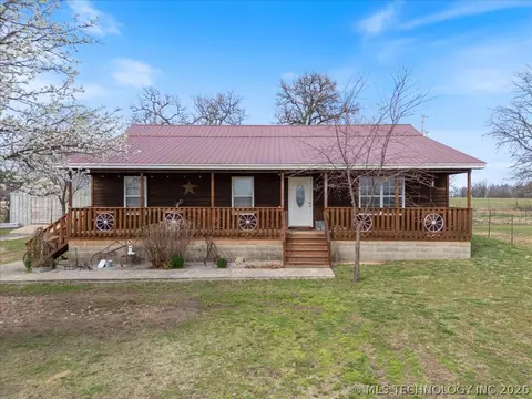 554 W Swicegood Rd, Colcord, OK 74338