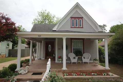 1024 E Lee Ave, Sapulpa, OK 74066