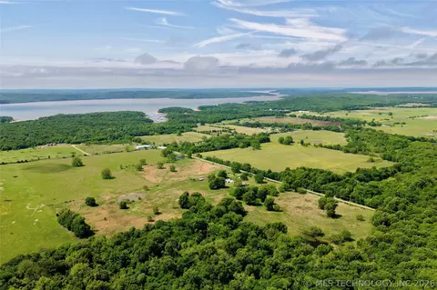 4 Texanna Rd, Checotah, OK 74432 photo 5