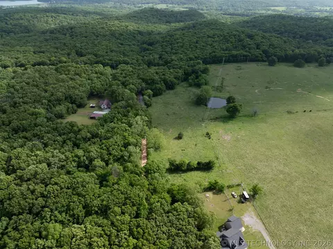 10778 E 420 Rd, Strang, OK 74367 photo 3