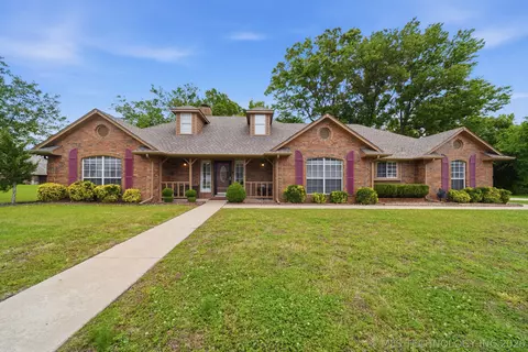 3006 N Country Club Rd, Muskogee, OK 74403