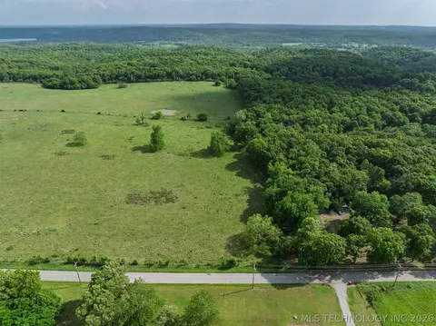 10464 E 420 Rd, Strang, OK 74367 photo 5