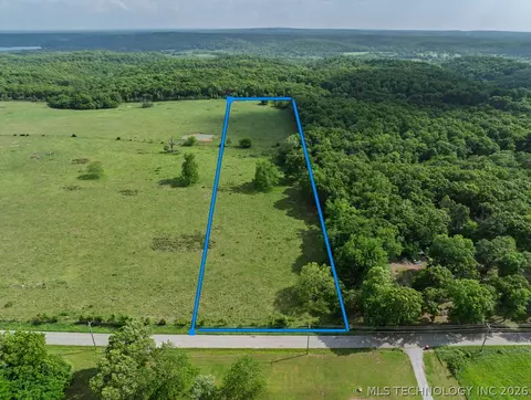 10464 E 420 Rd, Strang, OK 74367