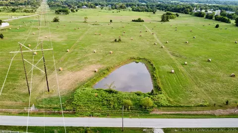 08610 E 480 Rd, Claremore, OK 74019