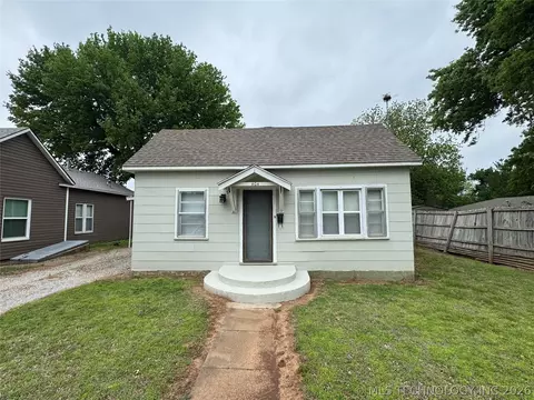 404 N Vine Ave, Cleveland, OK 74020