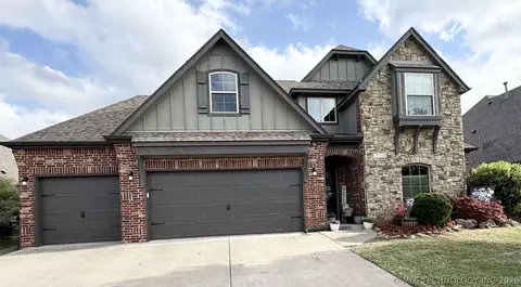 18522 E 42nd St, Tulsa, OK 74134