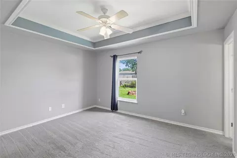 Bedroom - 409 E Pine St, Skiatook, OK 74070 photo 1 of 6