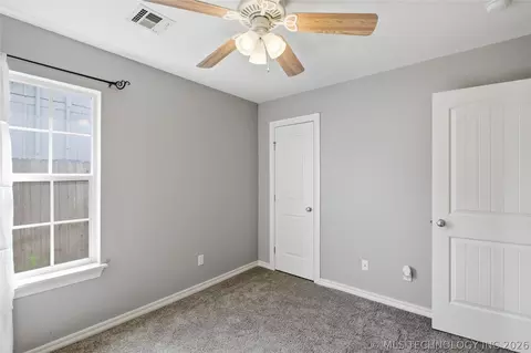 Bedroom - 409 E Pine St, Skiatook, OK 74070 photo 6 of 6