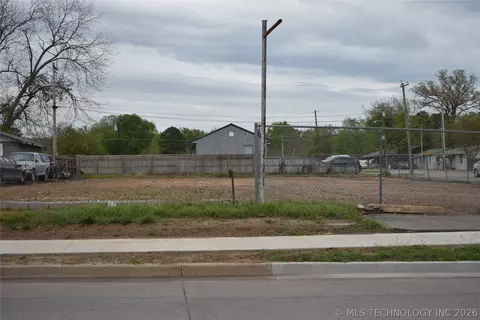 301 N Cedar Ave, Tahlequah, OK 74464