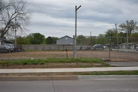 301 N Cedar Ave, Tahlequah, OK 74464