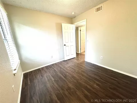 Bedroom - 1109 Palmer Ln, Eufaula, OK 74432 photo 1 of 3