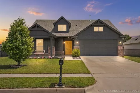 7209 S Hemlock Ave, Broken Arrow, OK 74011