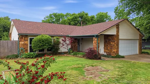 4517 W Tacoma St, Broken Arrow, OK 74012
