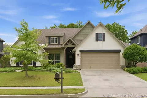 11008 S Sycamore St, Jenks, OK 74037